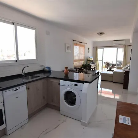 Edf.miami 4º44 Apartment Nerja
